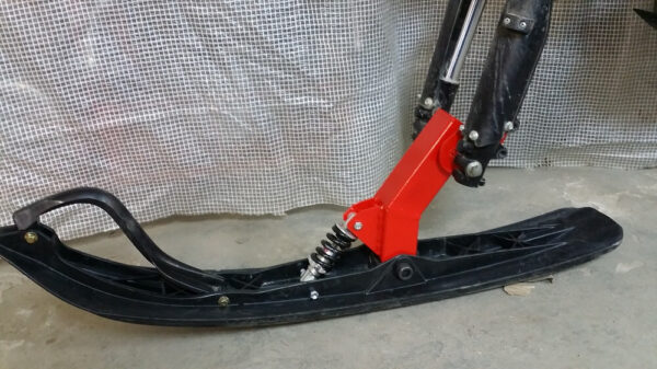 Snowbike_red_4