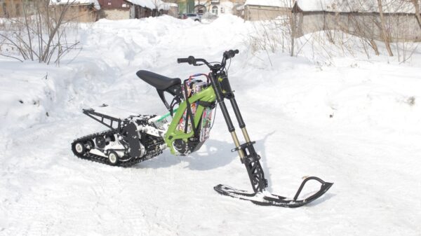 Surron snowbike_electric snowbike_sur ron snowbike kit_гусеница на суррон_surron гусеничный комплект_1