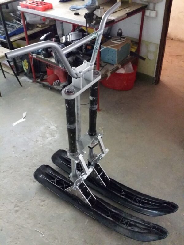 Двух лыжный модуль на мотоцикл питбайк_питбайк с двумя лыжами_лыжи для мотоцикла_лыжи на питбайк_11